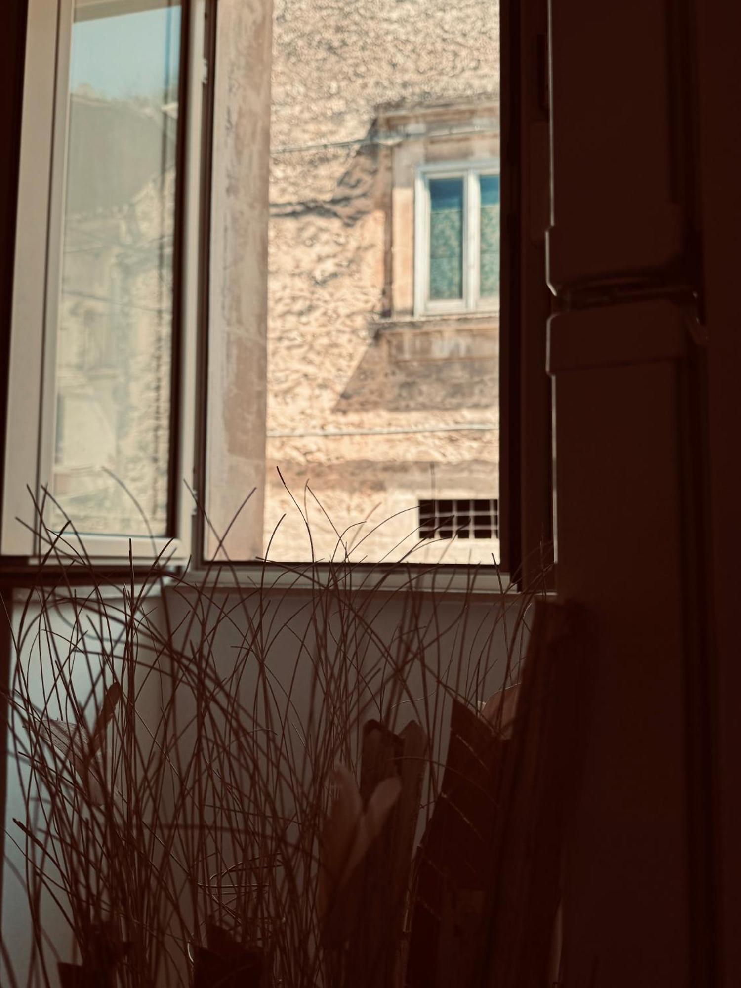 Apartamento Pietro Modica Luaran gambar